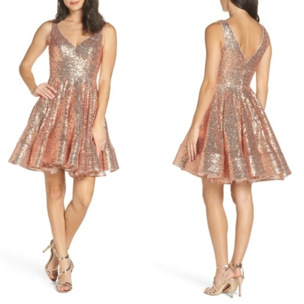 IEENA FOR MAC DUGGAL Double V-Neck Fit & Flare READ DESCRIPTION